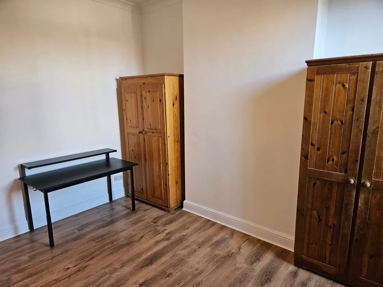 Flat Upper Tooting Road in Greater London