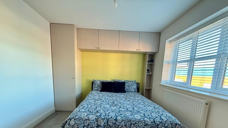 Room Warwick Road in Metropolitan Borough of Solihull