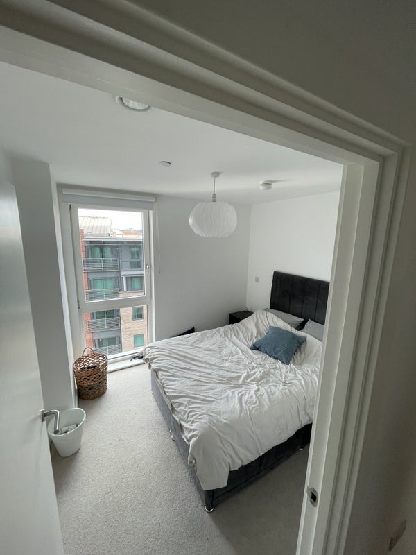 Room Chapel Street in Salford