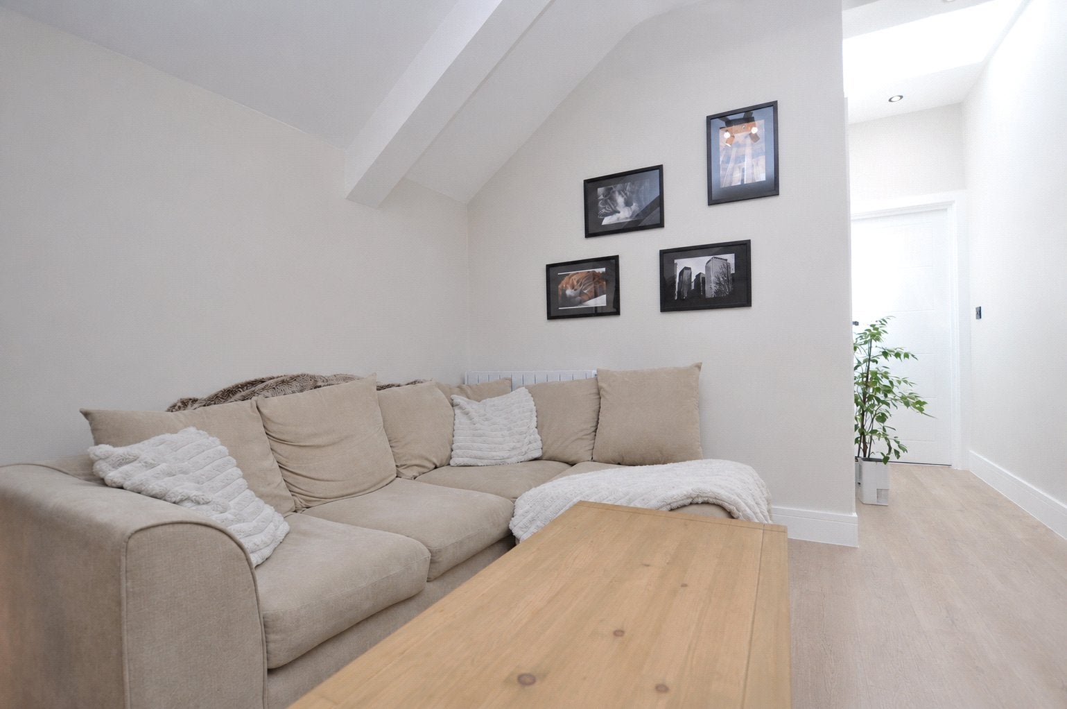 Flat Lynchford Road in Rushmoor