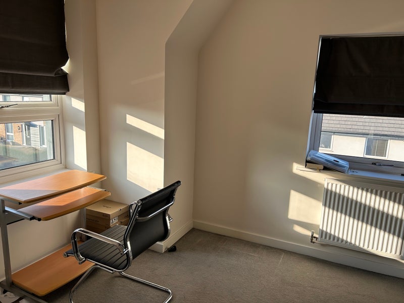 Room Piggott Avenue in Gedling