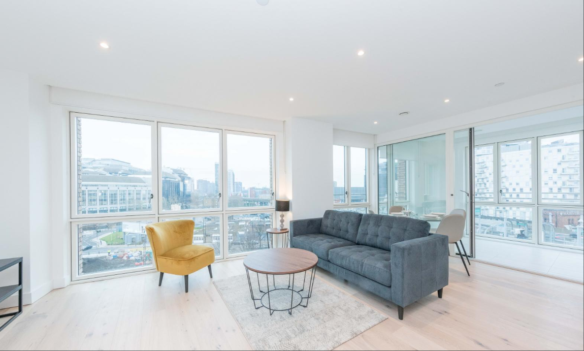Flat Arniston Way in Greater London