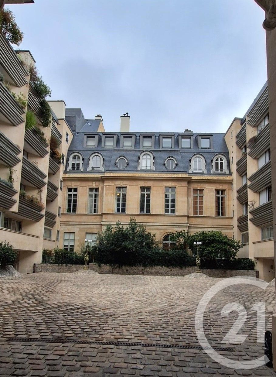 Flat Rue de la Chaise in Paris
