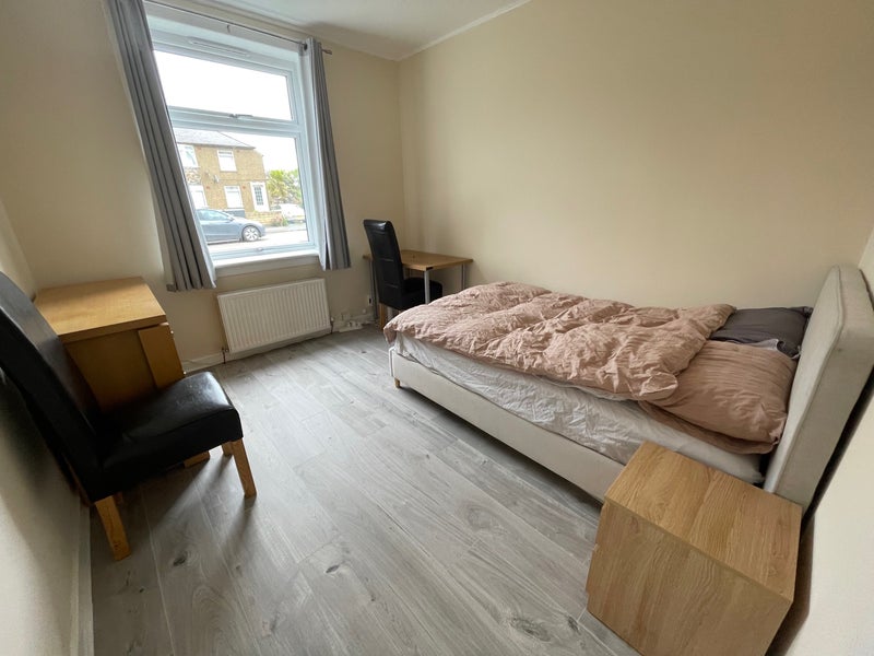 Flat Colinton Mains Drive in City of Edinburgh
