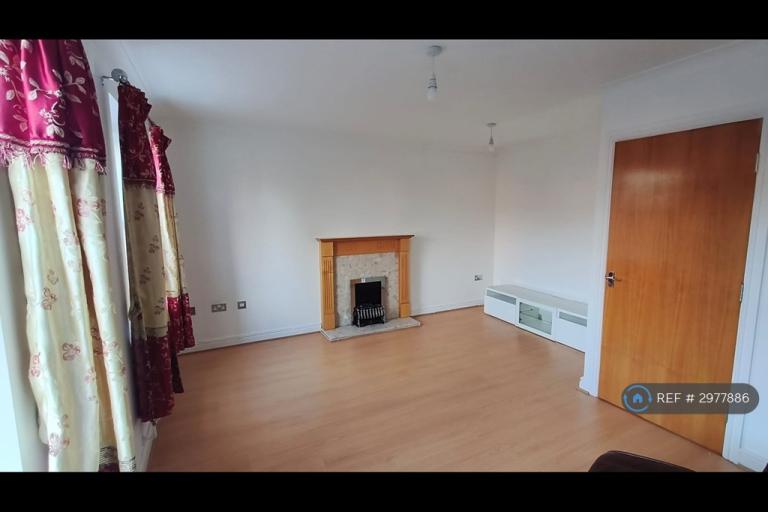 House Silken Court in Nuneaton and Bedworth