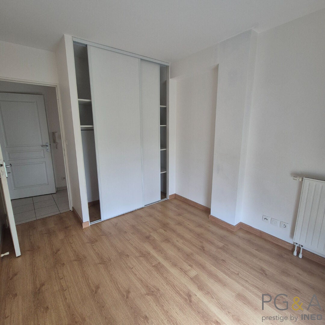 Flat Rue Aurélie Nemours in Rennes