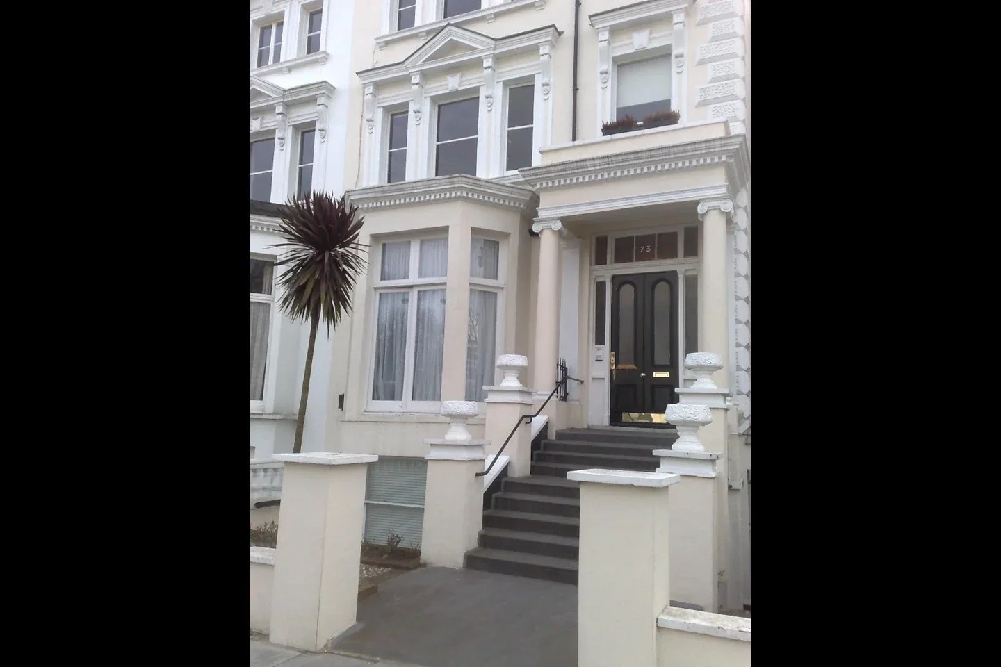 Flat Belsize Park Gardens in Greater London