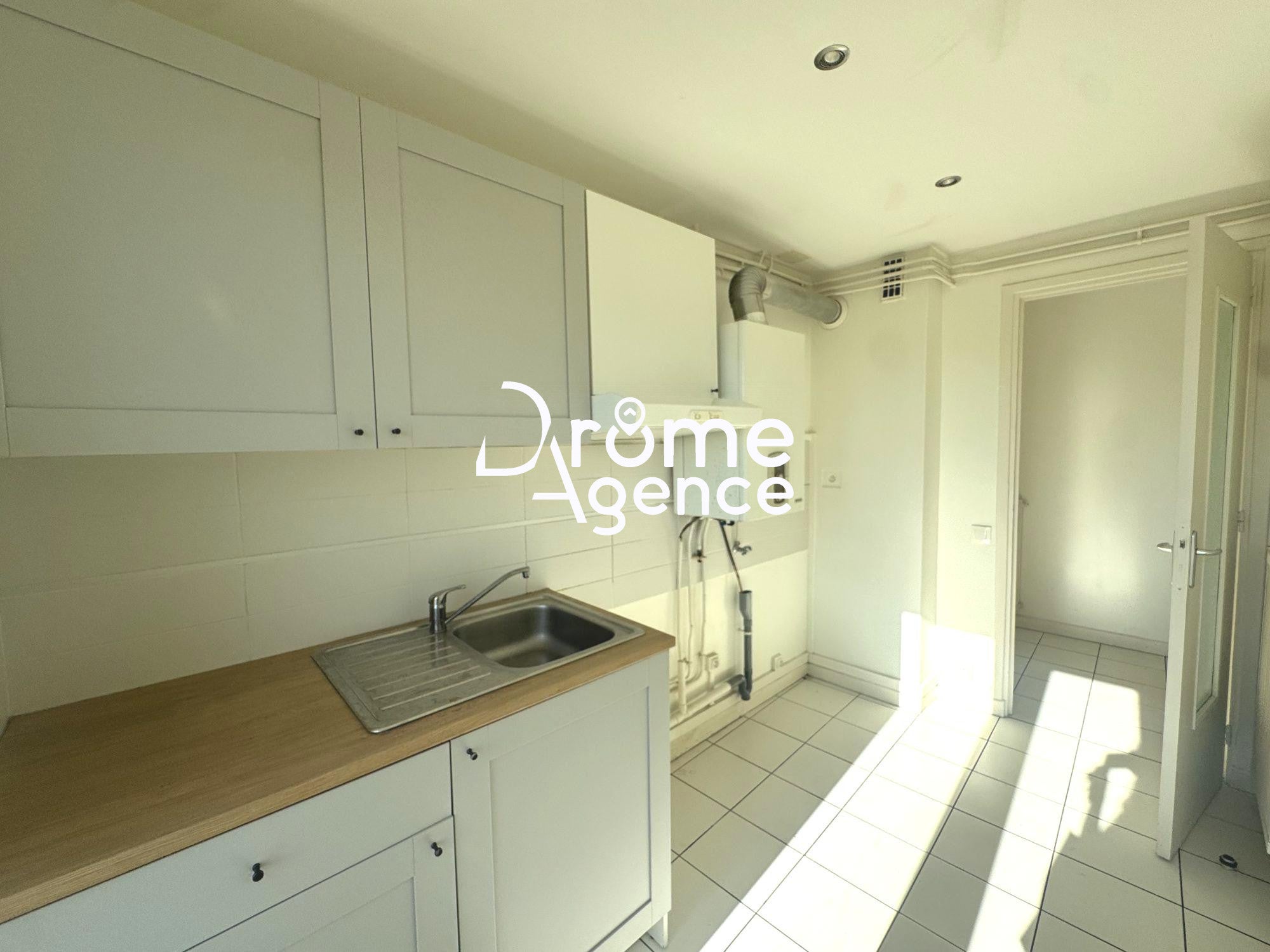 Appartement Rue Léon Gaumont à Valence