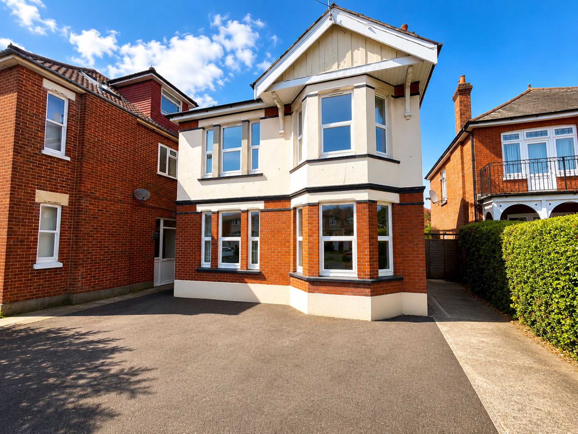 House Talbot Road in Bournemouth