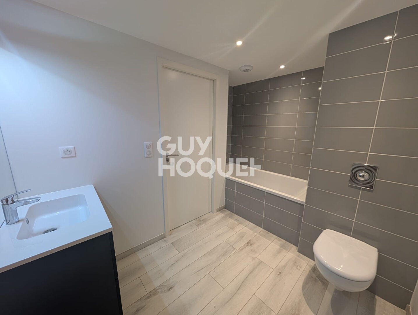 Flat Rue du Pont Volant in Tours