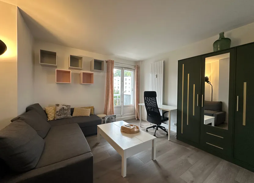 Appartement Rue Paul Flé à Saint-Cyr-l'École