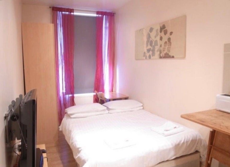 Flat Kensington Gardens Square in City of Westminster