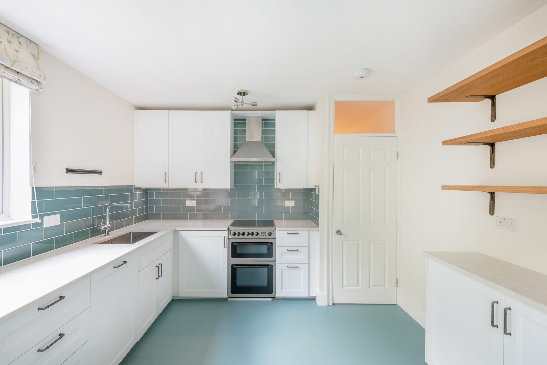Flat Goldhawk Road in London