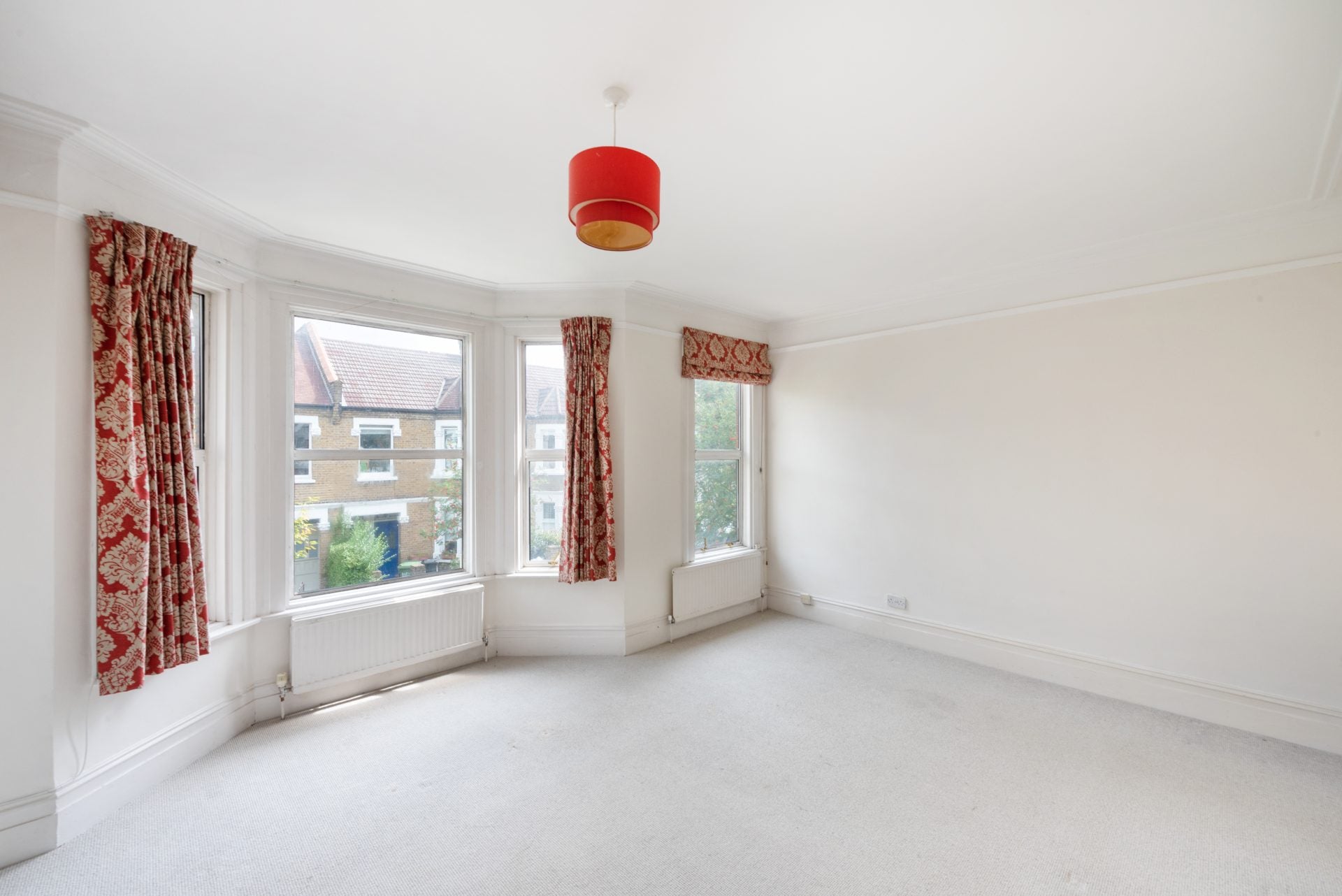 Flat Goldhawk Road in London