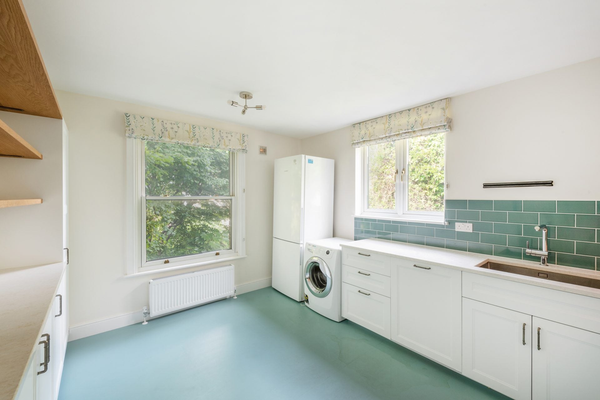 Flat Goldhawk Road in London