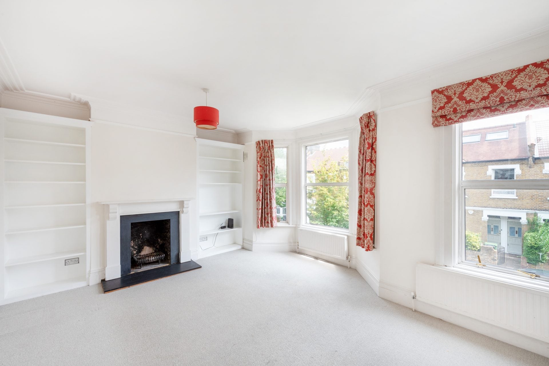 Flat Goldhawk Road in London