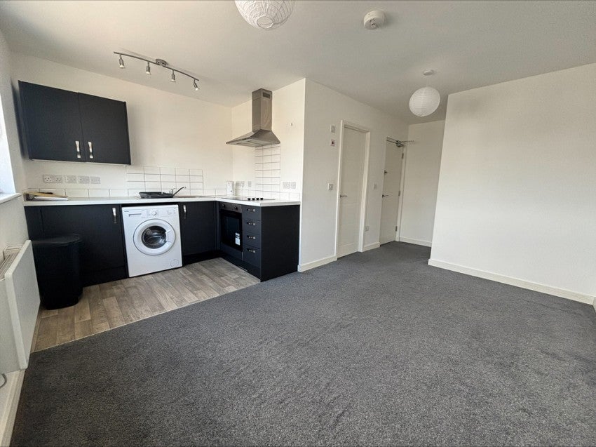 Flat Firgrove Road in Southampton
