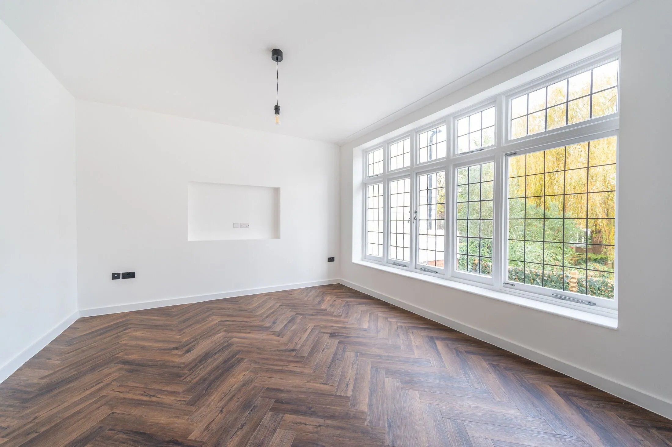 Flat Teignmouth Road in Greater London