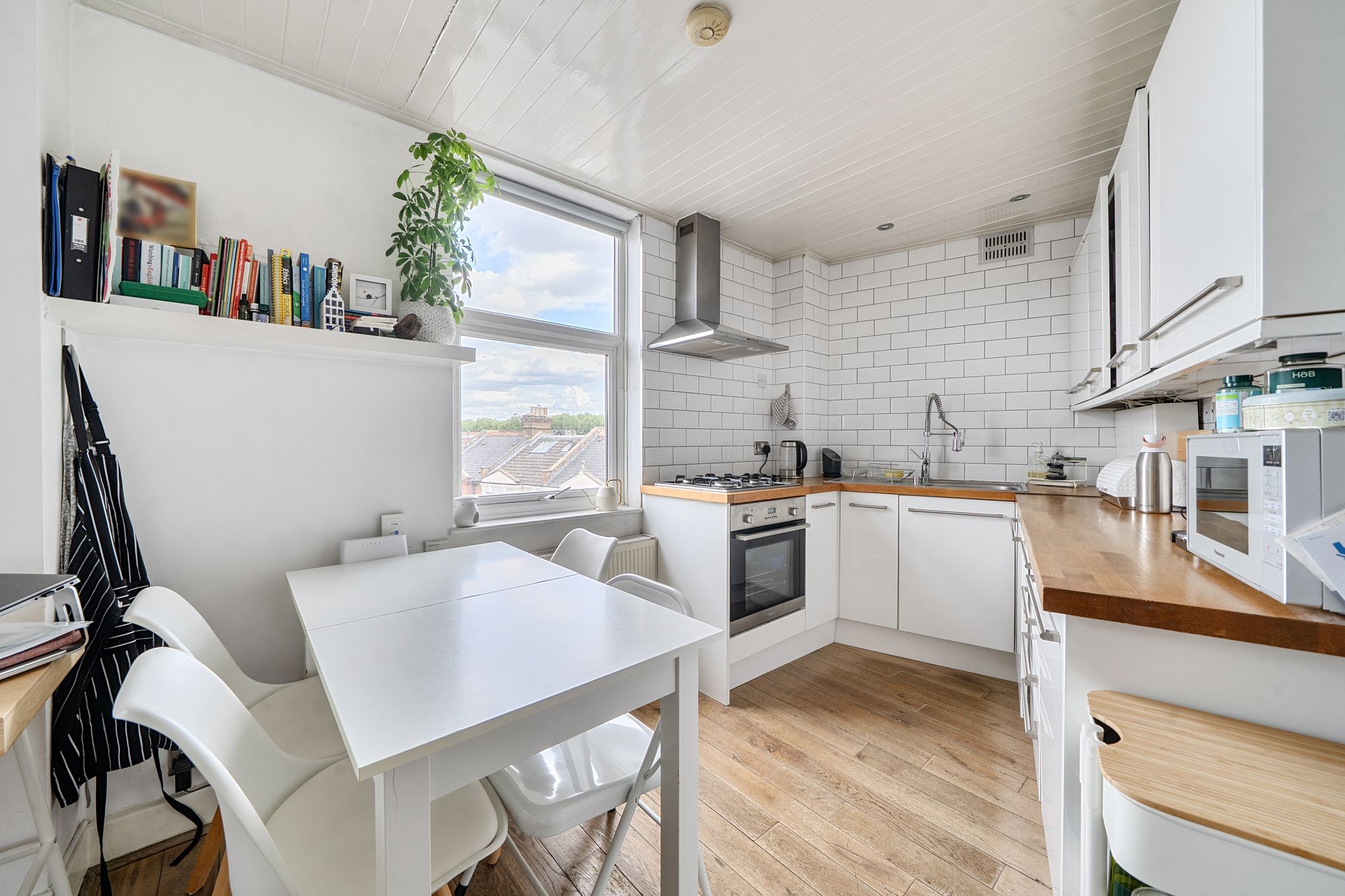 Flat Rainville Road in Greater London