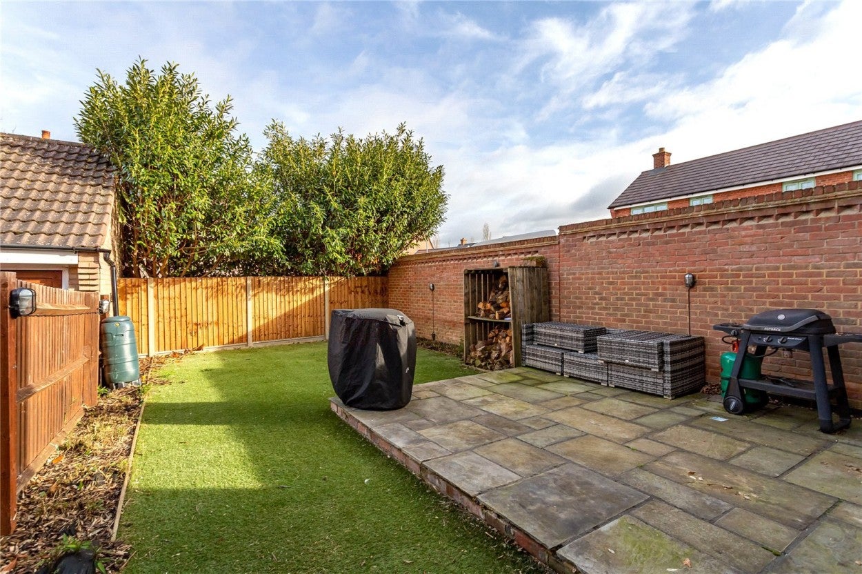 House Butler Drive in Lidlington