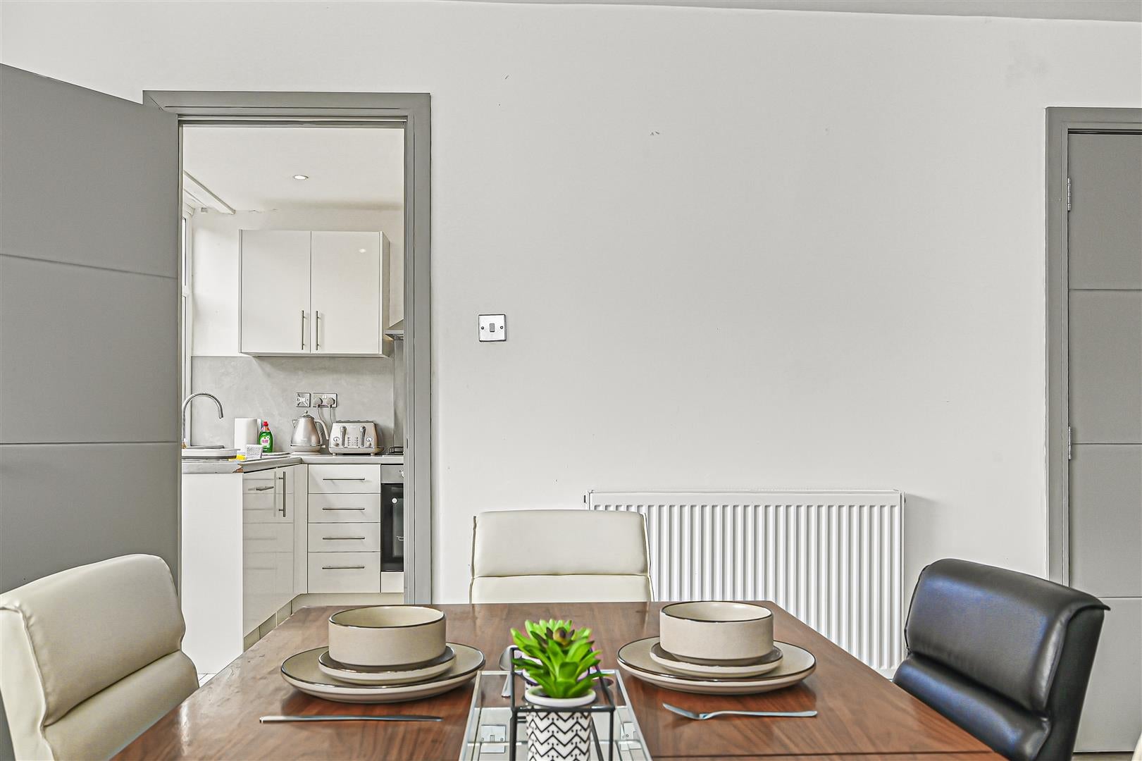House Broomfield in Greater London