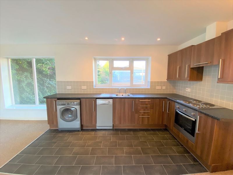 Flat Ryelands Road in Leominster