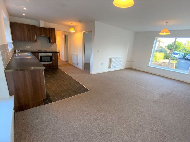 Flat Ryelands Road in Leominster