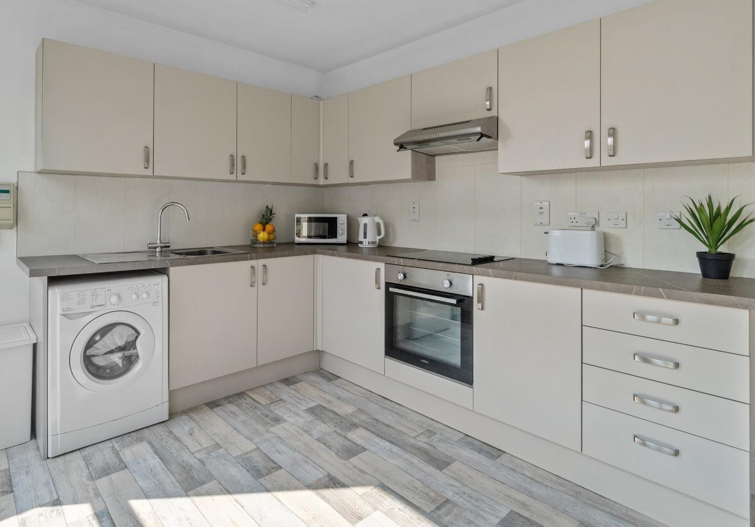 Room Queen Terrace in Calstock