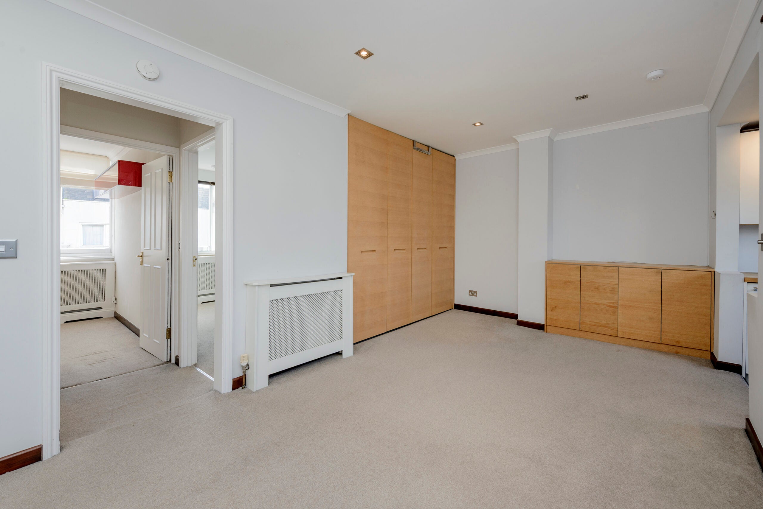 Flat Collingham Road in Greater London
