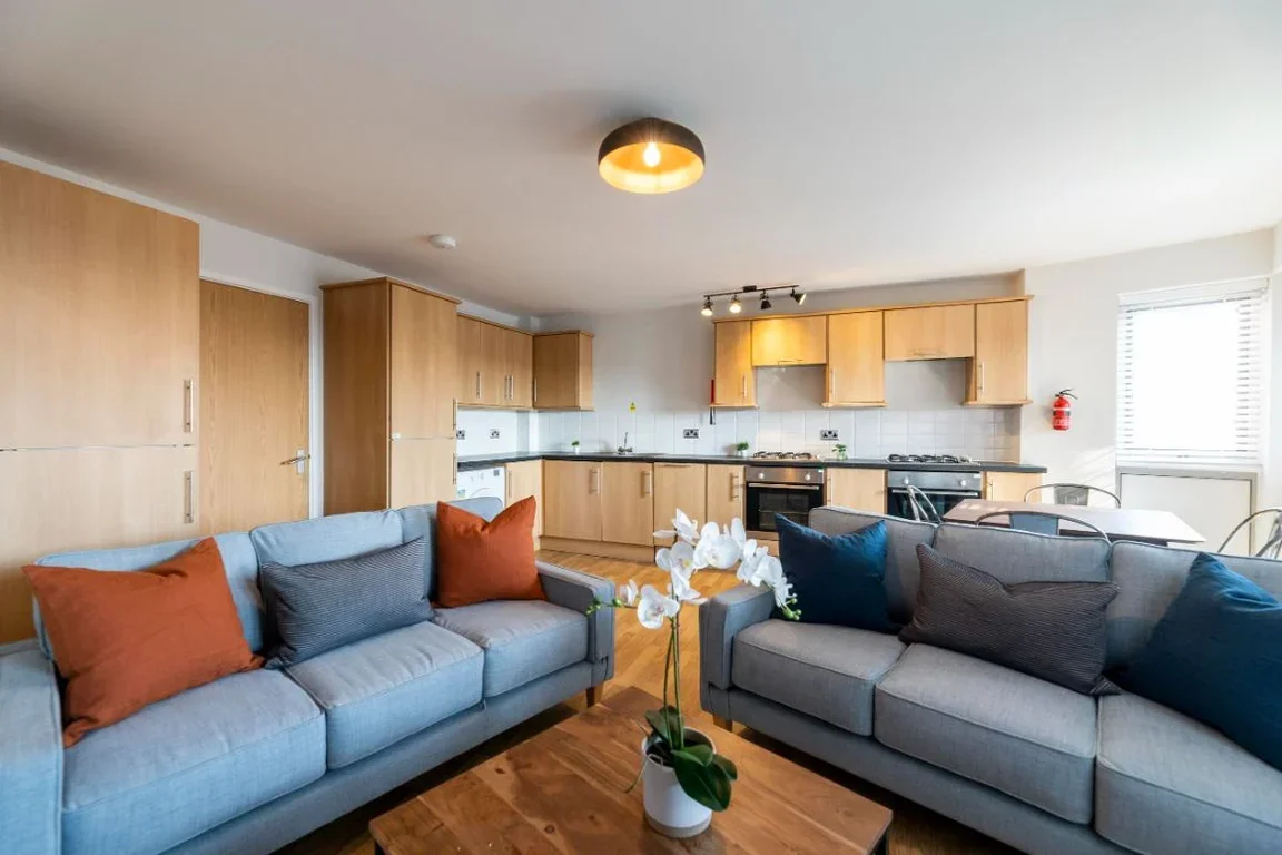 Flat Falconar Street in Newcastle upon Tyne