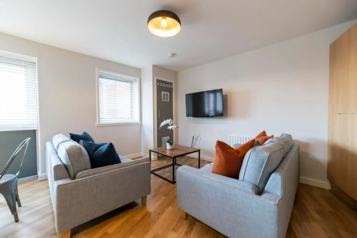 Flat Falconar Street in Newcastle upon Tyne