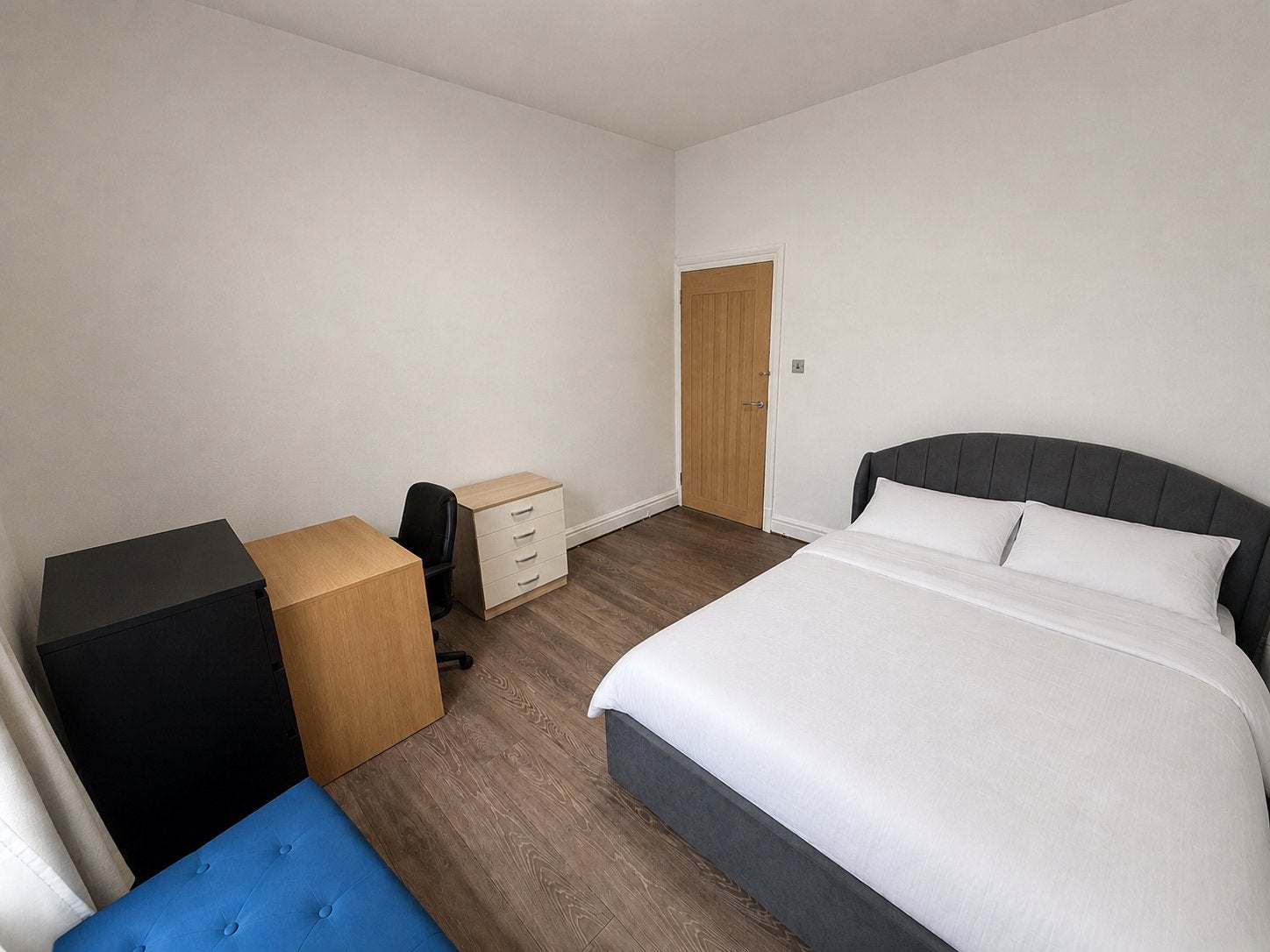 Flat Blenheim Walk in Leeds