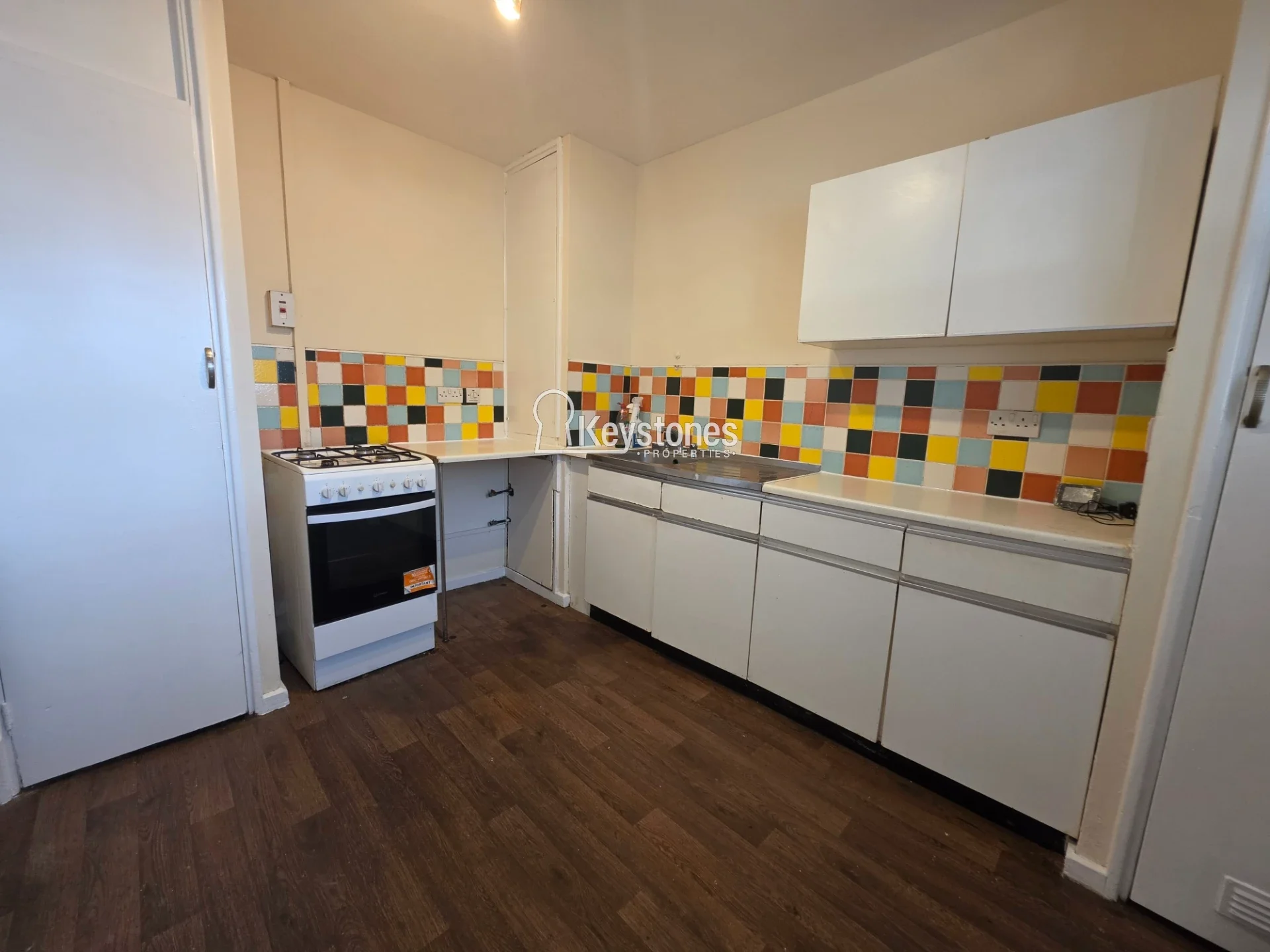 Flat Belton Way in Greater London