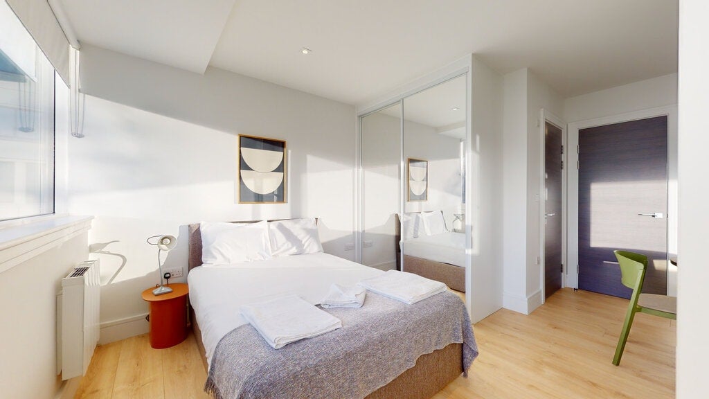 Flat Humphry Repton Lane in Greater London