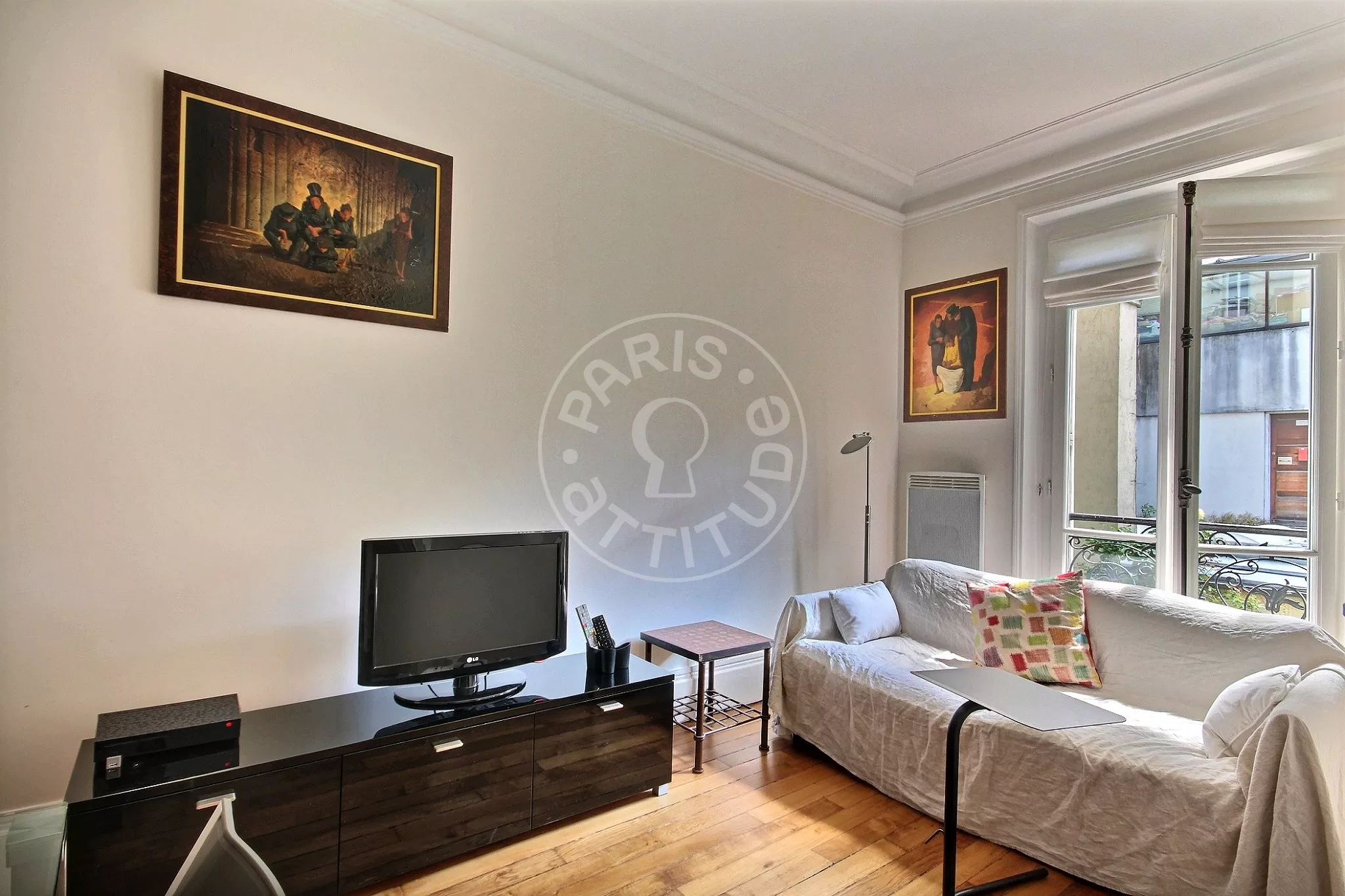 Appartement Rue de Poissy à Paris