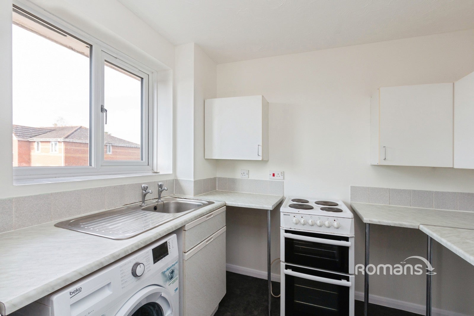 Flat Ascot Court in Rushmoor