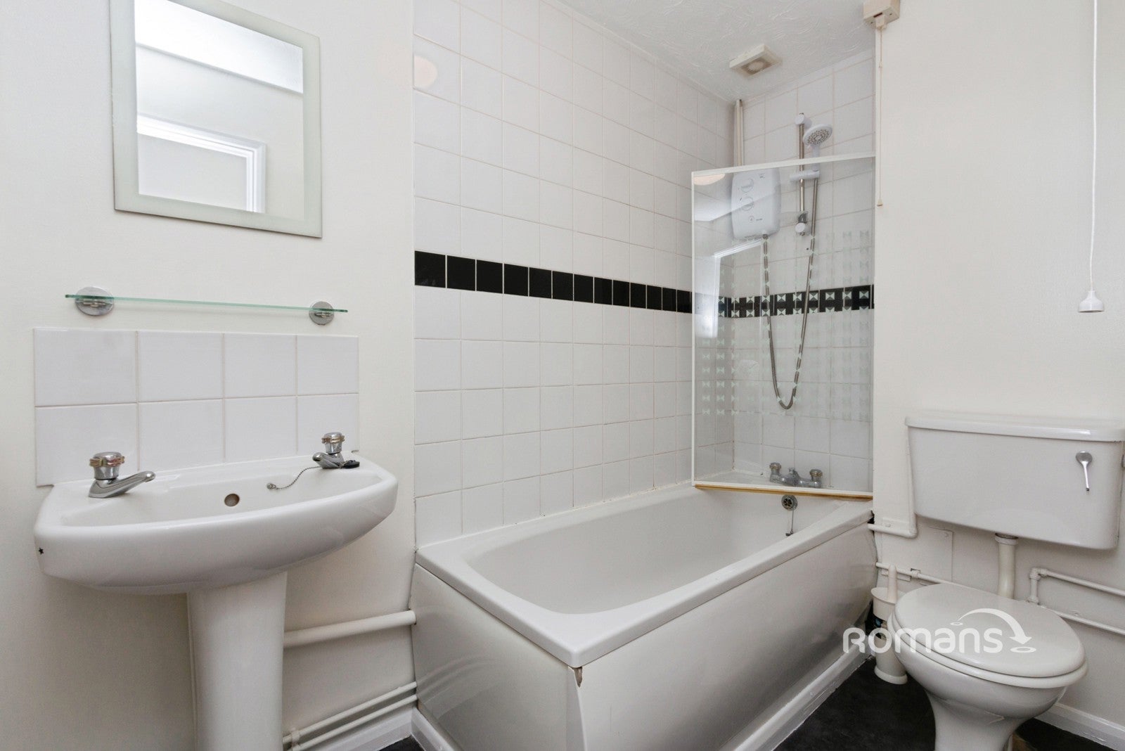 Flat Ascot Court in Rushmoor