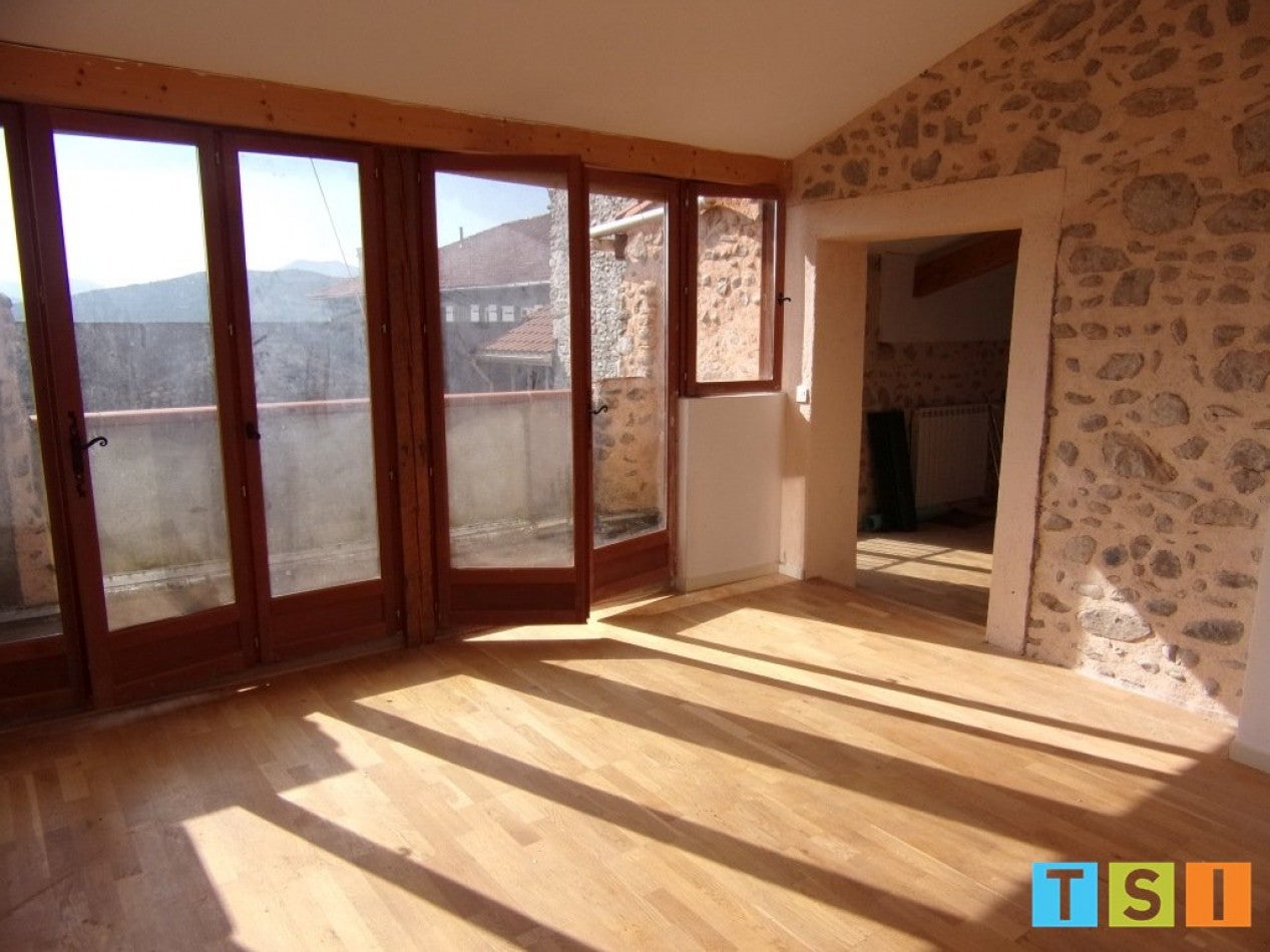 Appartement Rue des Sallières à Ausson