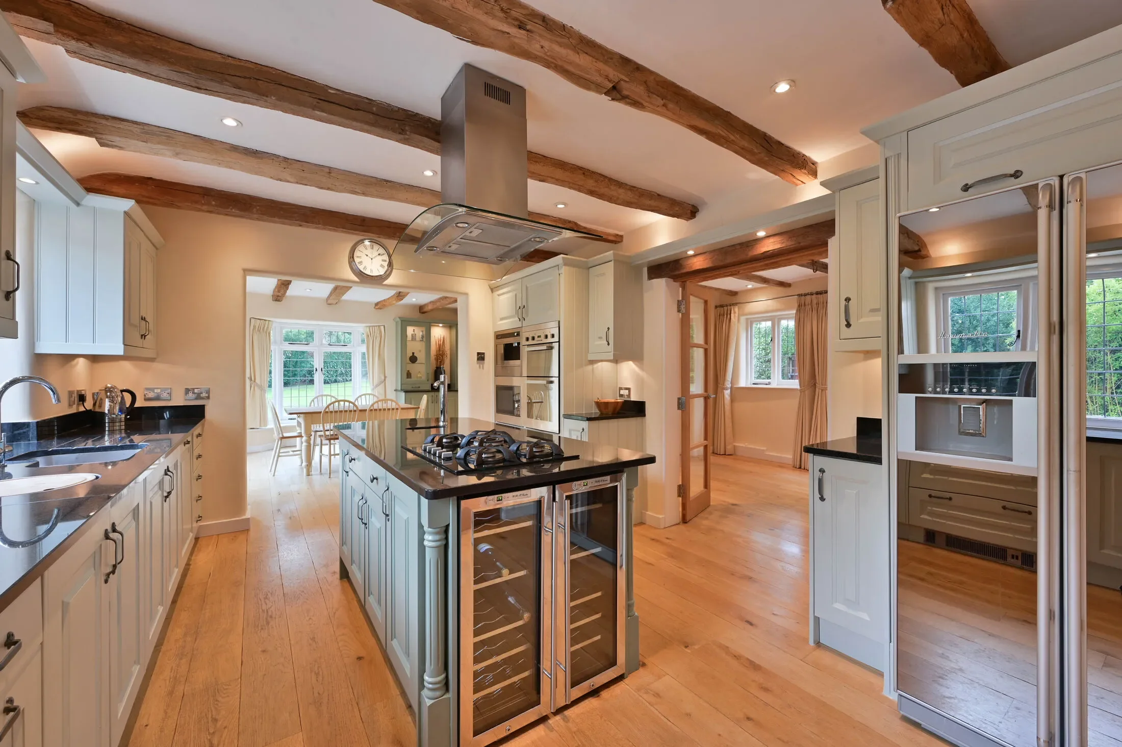 House Gravel Pits Close in Guildford