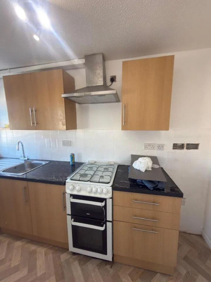 Flat Mansfield Road in Greater London