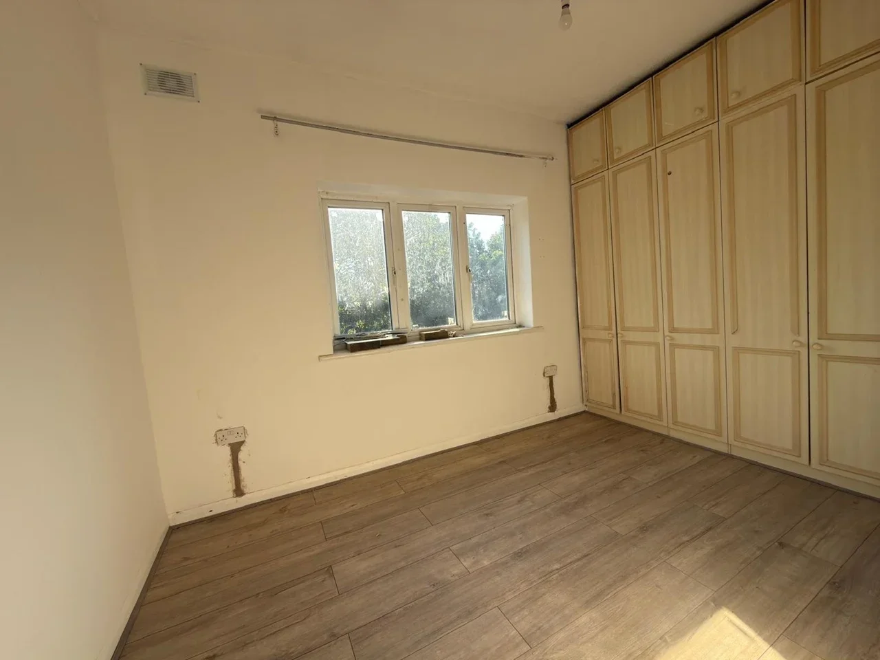 Flat Mansfield Road in Greater London