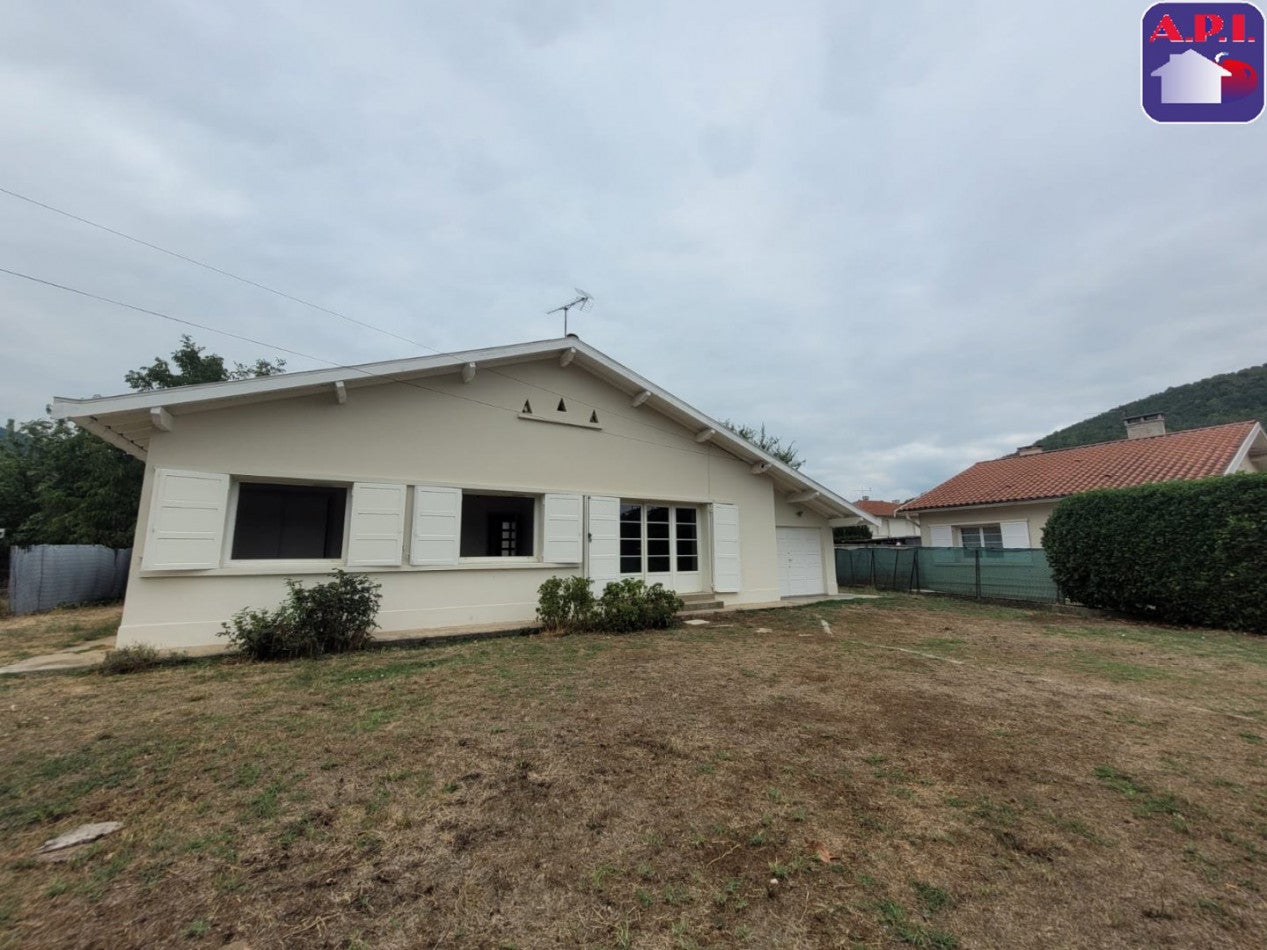 House Rue Centrale in Saint-Paul-de-Jarrat