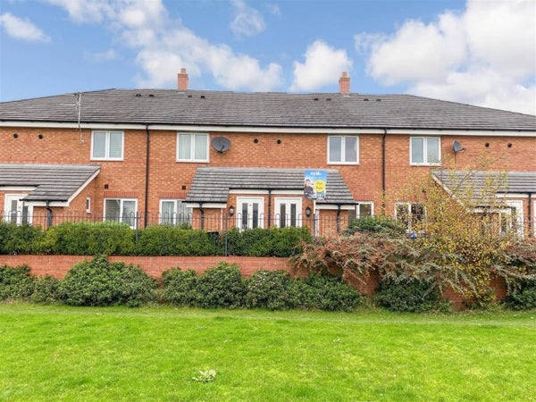 Flat Fusiliers Close in Coventry