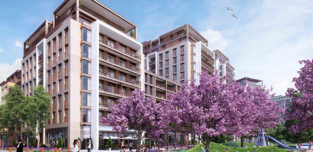 Flat Imperial Square in Greater London