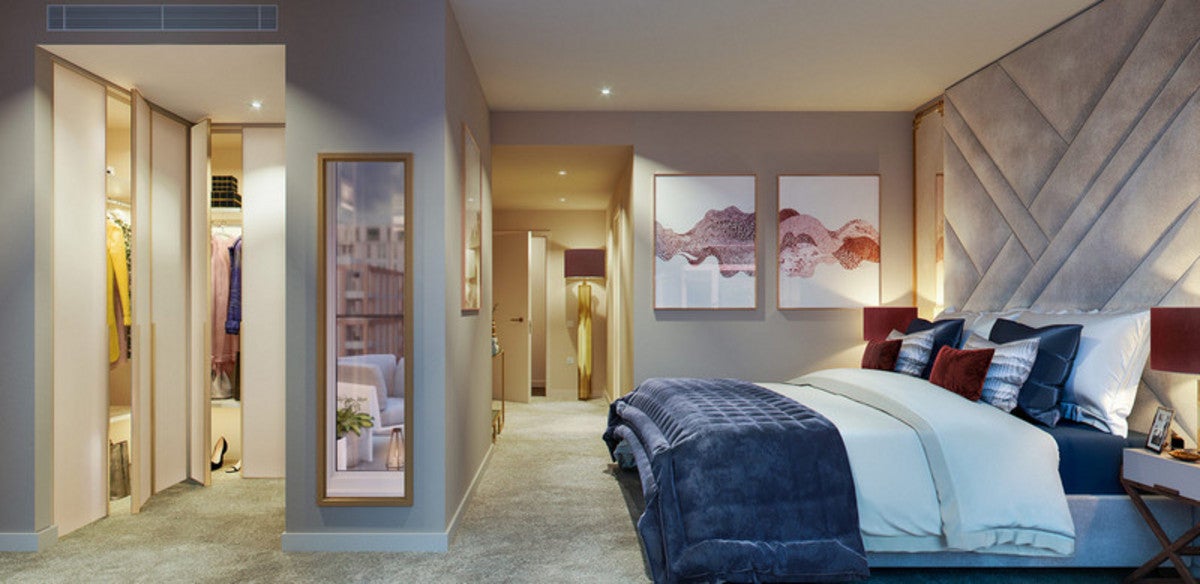 Flat Imperial Square in Greater London