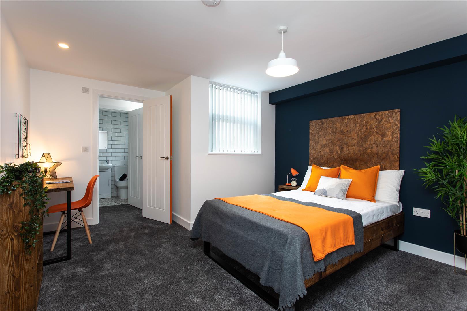 Room St. George's Road in Coventry