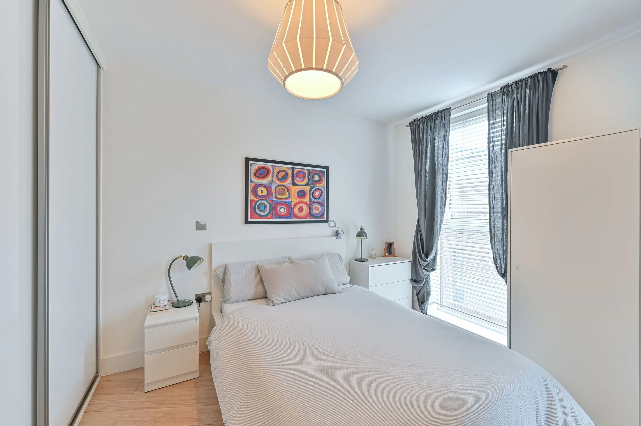 Flat Stockwell Park Walk in Greater London