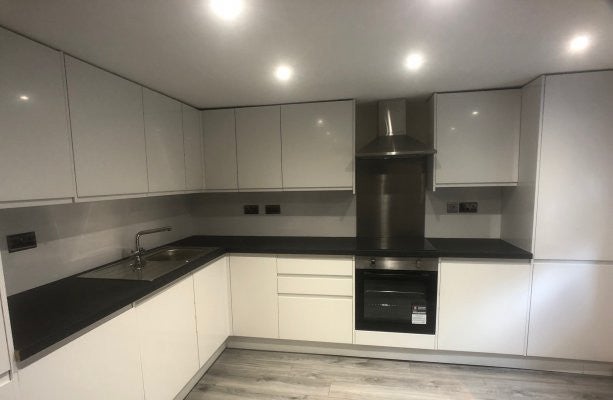 Flat Granby Grove in Leeds