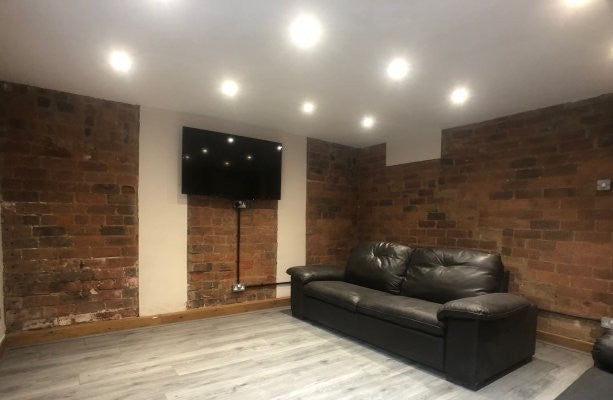 Flat Granby Grove in Leeds