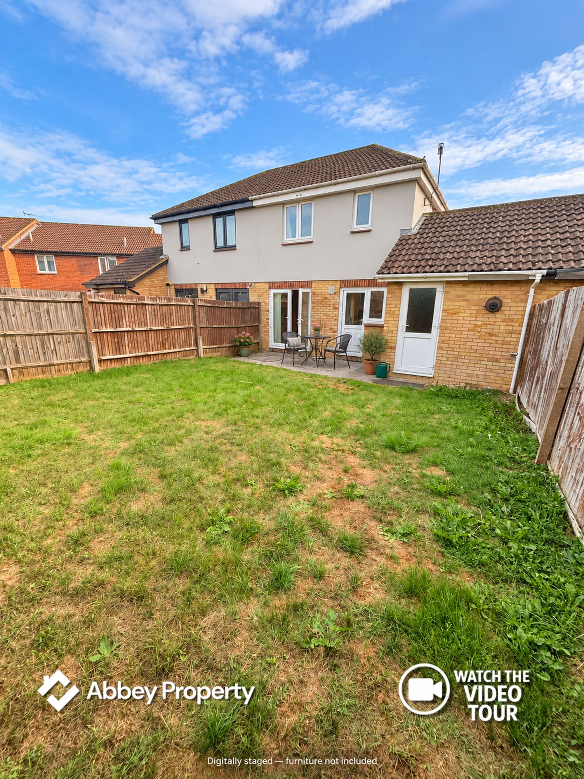 House Elveden Close in Luton